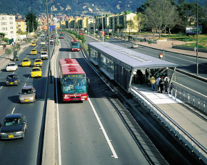 estacion-de-transmilenio-con-wifi