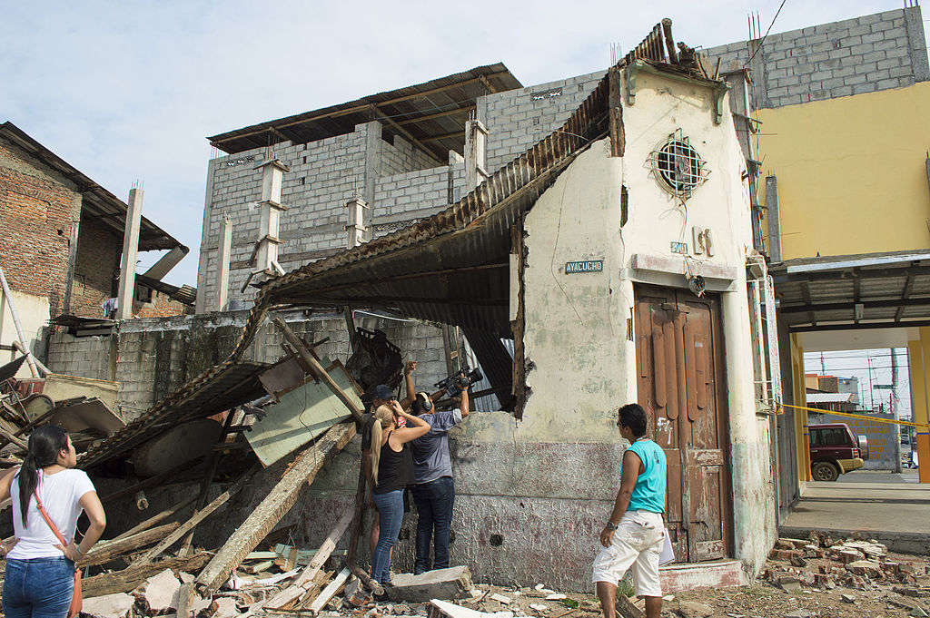 Daños ocasionados en la ciudad de Guayaquil. Fotografía: LocoWiki - Trabajo propio