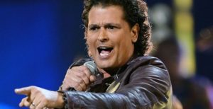 carlos-vives-premio-lo-nuestro-excelencia-2016-642x330