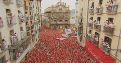 Primera Carrera de San Fermines en Pamplona Primera Carrera de San Fermines en Pamplona
